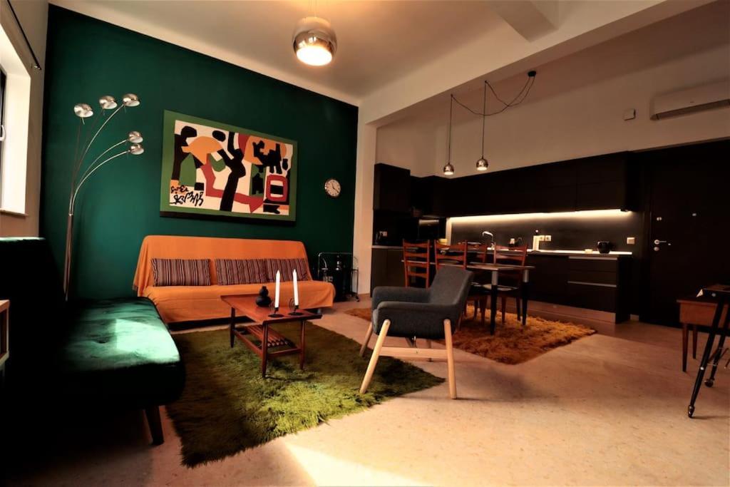 Central Studio In Monastiraki B Афины Экстерьер фото